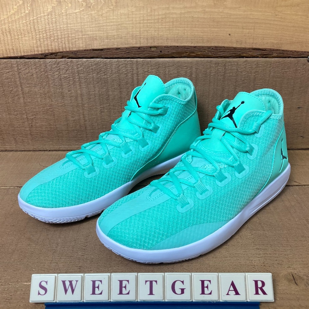 Jordan Reveal 'Green Glow' SAMPLE RAREColorway - Picture 5 of 14